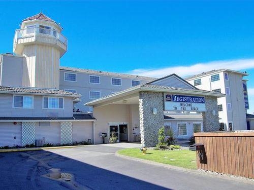 Best Western Lighthouse Suites Inn4