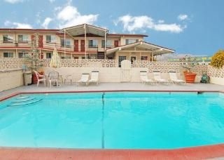 Econo Lodge2