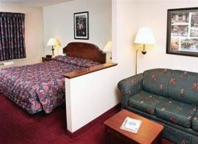 Comfort Suites1