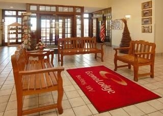 Econo Lodge2