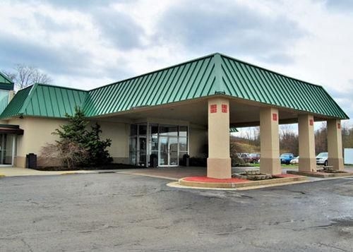 Clarion Inn2