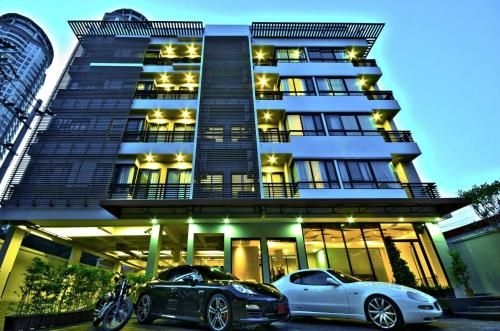 เดอะ เพรสเซ่น สาทร (The Present Sathorn)0