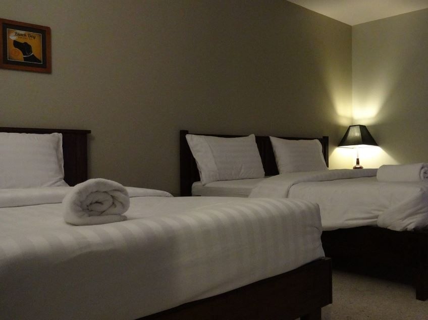 แมงโก เบดรูม อินน์ (Mango Bedroom Inn)0