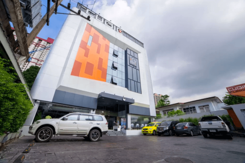 คิวบิก ประตูน้ำ (Cubic Hotel Pratunam)0