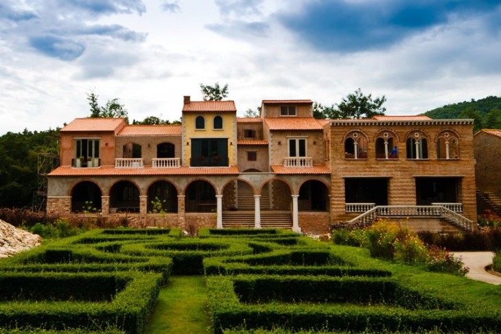 ลา ทอสคาน่า รีสอร์ท (La Toscana Resort)1