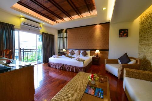 ระพีพรรณ วิลล์ โฮเทล (Rapeepan Ville Hotel)0