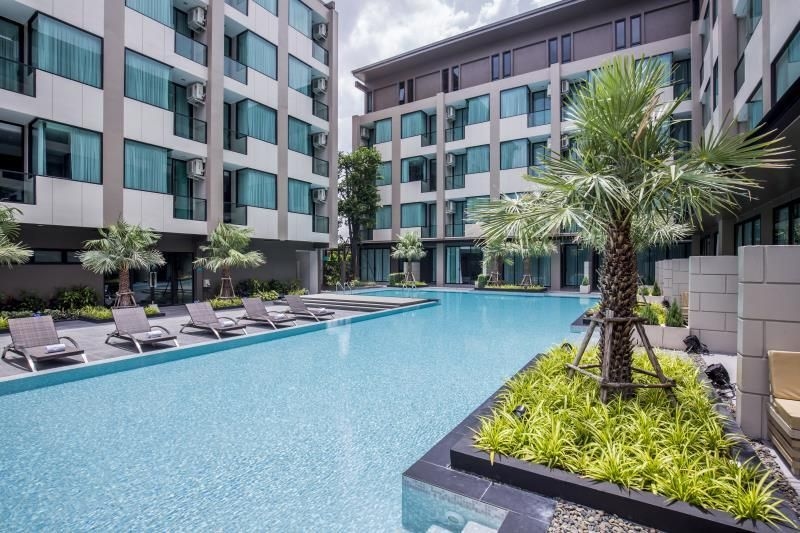 เดอะ คริสตัล โฮเทล บุรีรัมย์ (The Crystal Hotel Buriram)0