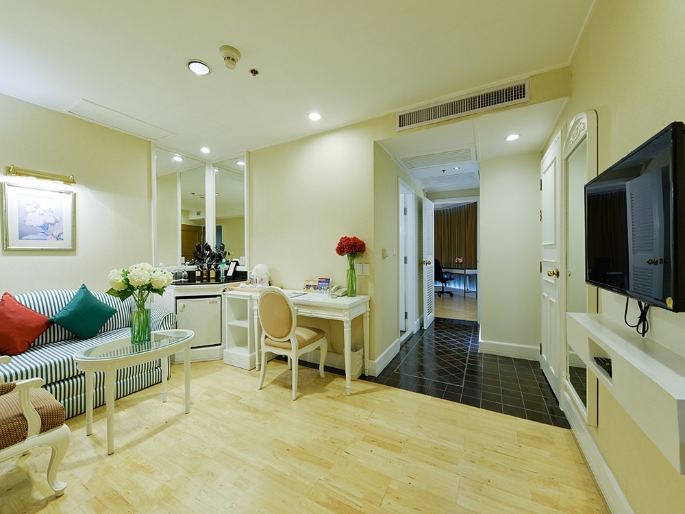 เอ็คเซคคิวทีฟ คลับ แอท วินด์เซอร์ (Executive Club at Windsor)4