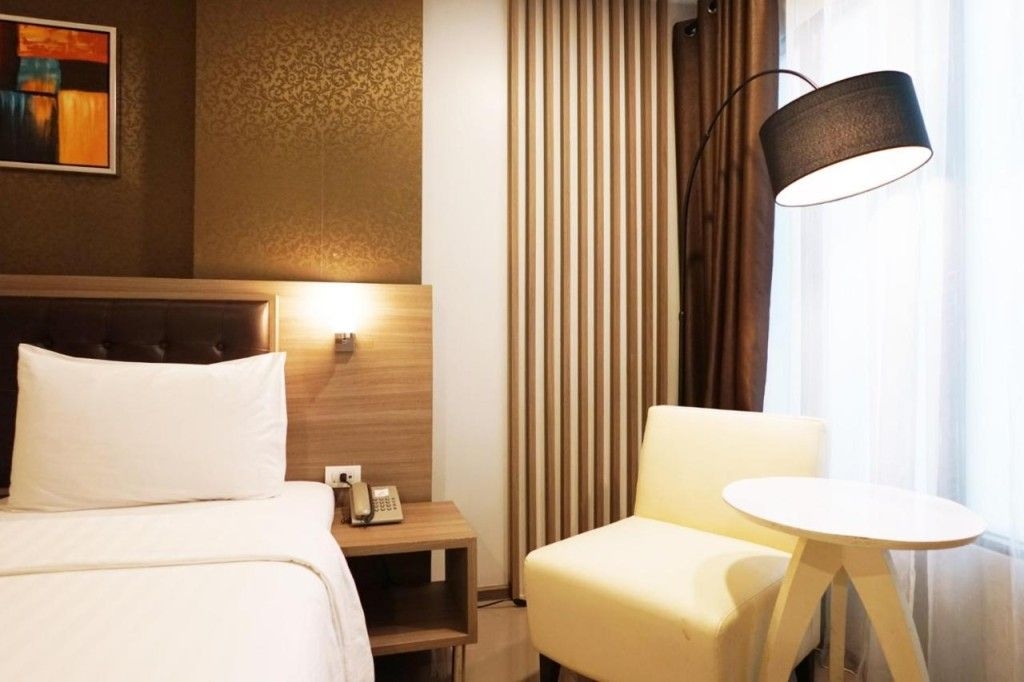 โรงแรมปิคนิค กรุงเทพฯ (Picnic Hotel Bangkok)1