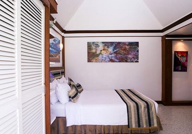 โรงแรม ปราสาท ฮาวเชาว์ บีช รีสอร์ท (Castle Howchow Beach Resort Hotel)2