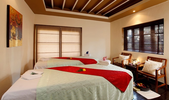Hive Khaolak Beach Resort3