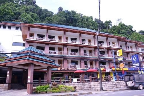 โรงแรมไวท์แซนด์ ปริ๊นเซส (White Sand Princess Hotel)1