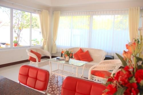 โรงแรมเดอะ คอตเทจ ลำปาง (The Cottage Lampang Hotel)4