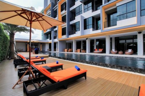 เดอะ เซนส์ บูทิก โฮเทล (The Zense Boutique Hotel)1