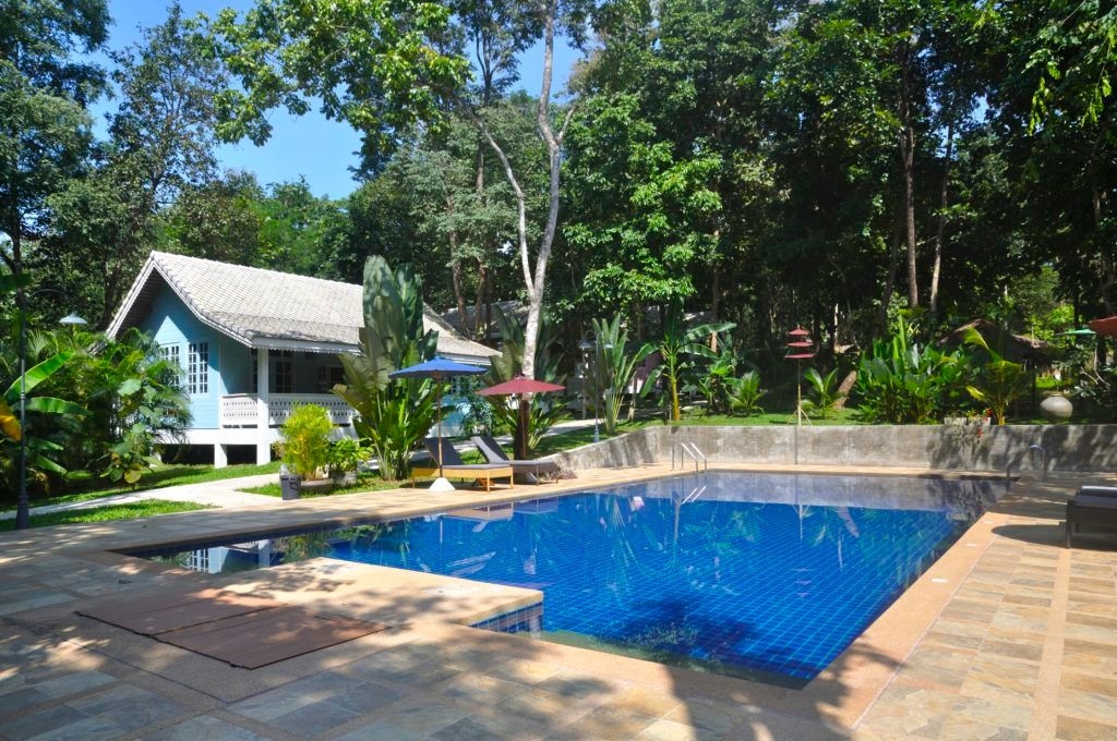 โมโนซีรอส รีสอร์ท (Monoceros Resort)1