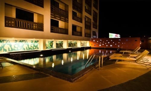 โรงแรมเมเปิล (Maple Hotel)1