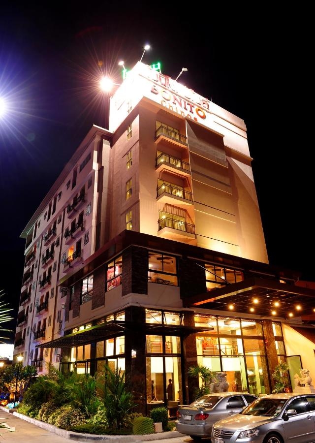 โบนิโต้ ชิโนส์ โฮเทล (Bonito Chinos Hotel)3