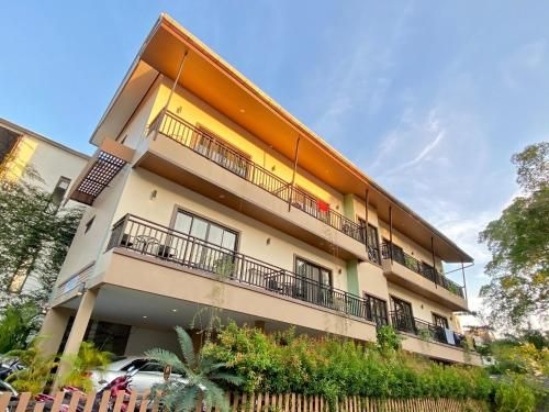 เพ็ญสิริเฮาส์ (Pensiri House)0