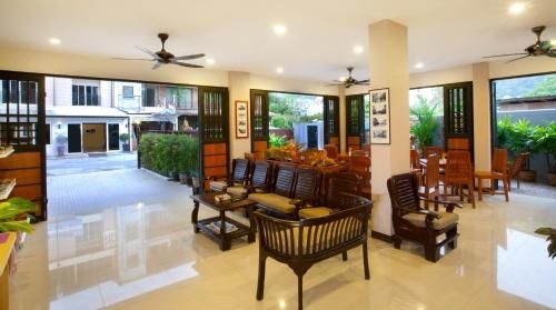 โรงแรมป่าตอง 5 (Patong V Hotel)2