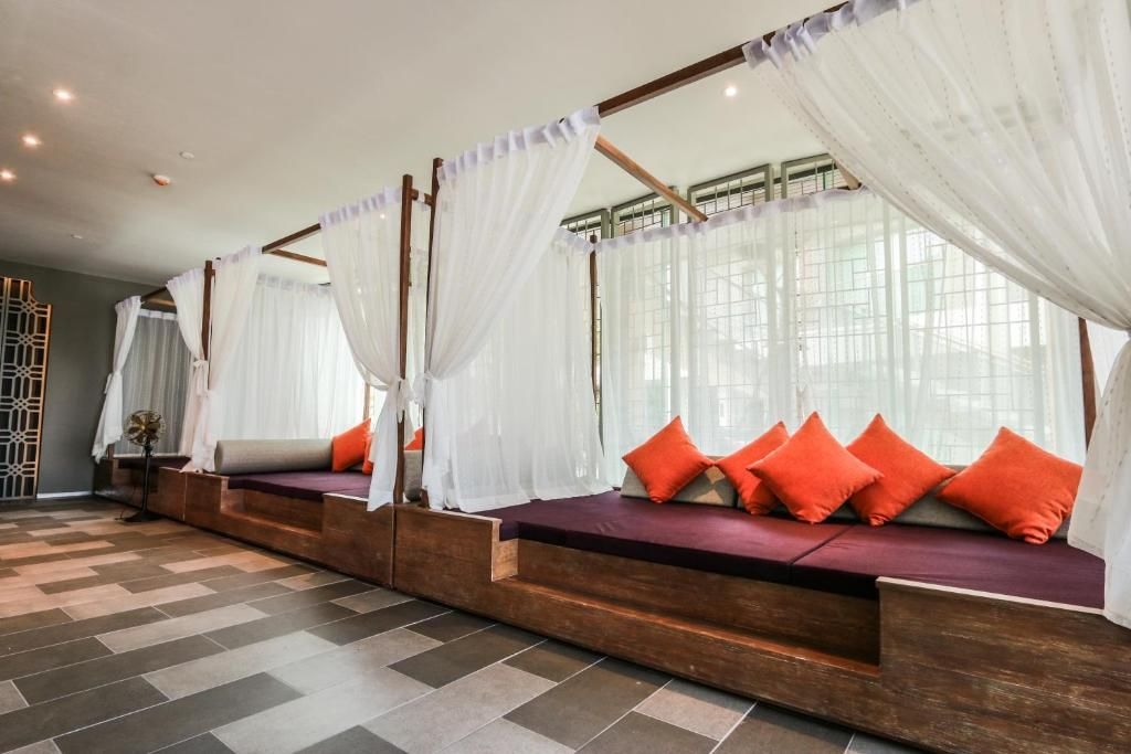 แอทอีส ภูเก็ต ป่าตอง (AtEase Phuket Patong)4