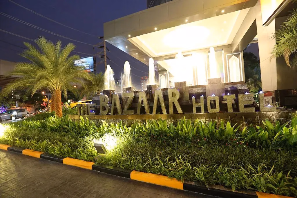 เดอะ บาซาร์ โฮเทล กรุงเทพฯ (The Bazaar Hotel Bangkok)0