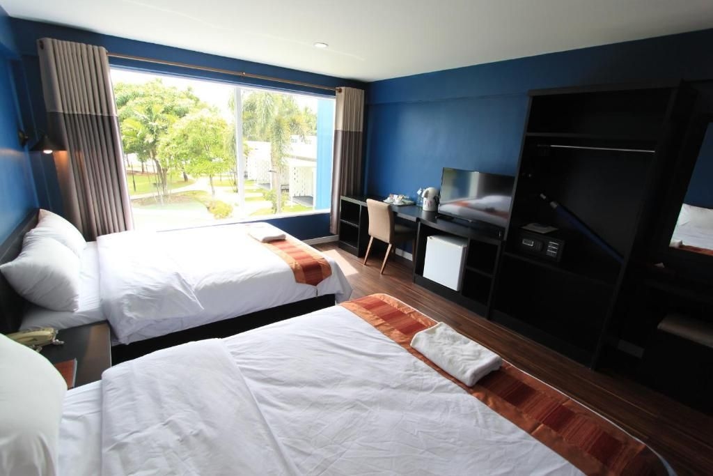 โรงแรมเจ้าหลาวทอแสงบีช (Chaolao Tosang Beach Hotel)4