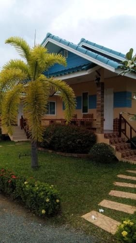 แสงทองบีช รีสอร์ท (Sangtong Beach Resort)4