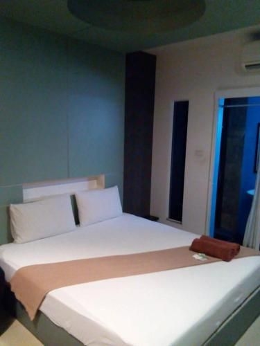 โรงแรมแบริ่ง 26 (Bearing26 Hotel)2
