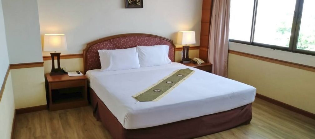 โรงแรมแกรนด์พาร์ค (Grand Park Hotel)4