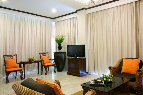 รอยัล ฮิลล์ กอล์ฟ รีสอร์ต แอนด์ สปา (Royal Hills Golf Resort and Spa)2