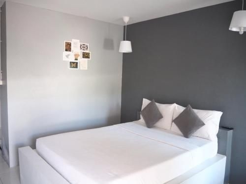 สิชล โมเดิร์น เฮ้าส์ โฮเทล (Sichon Modern House Hotel)4