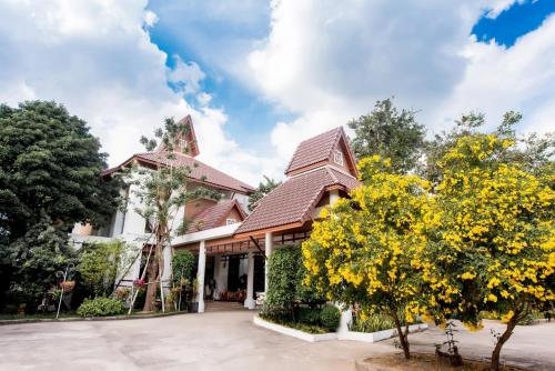 วังยาว ริเวอร์ไซด์ รีสอร์ท (Wangyao Riverside Resort)1