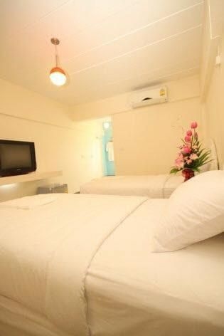 O.U.M. Hotel3
