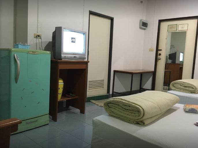 โรงแรม นิวหัวหิน 2 (New Hua Hin Hotel 2)0
