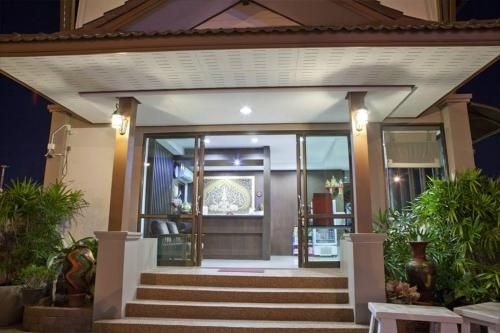 เมธาพาเลซ (Metha Palace)2