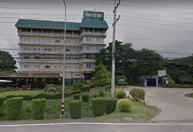 Rattana Park Hotel1