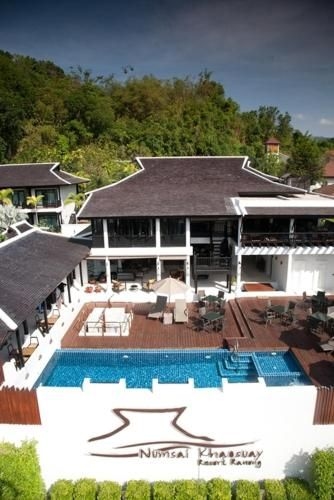 น้ำใสเขาสวย รีสอร์ท (Numsai Khaosuay Resort)0