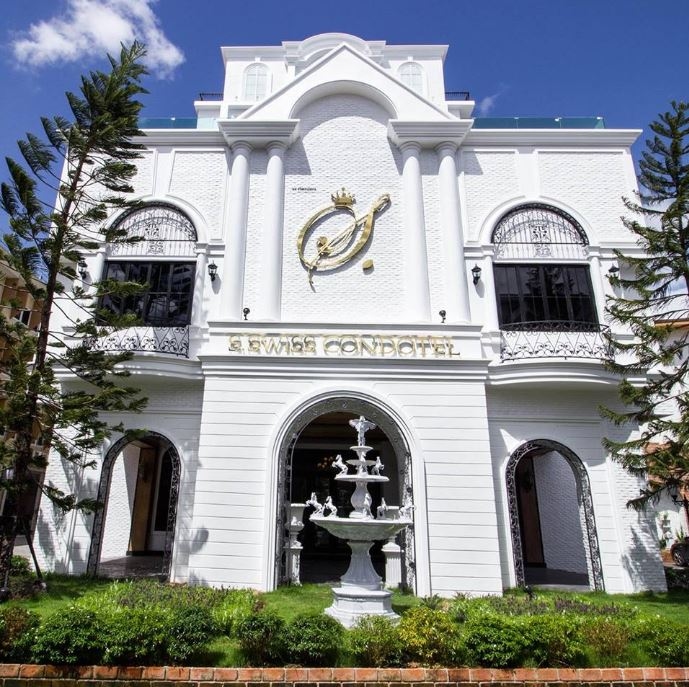S Swiss Hotel0