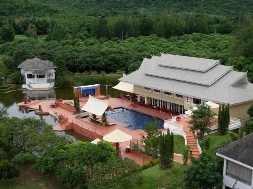 Phu Pha Phung Resort0