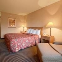Howard Johnson Plaza2
