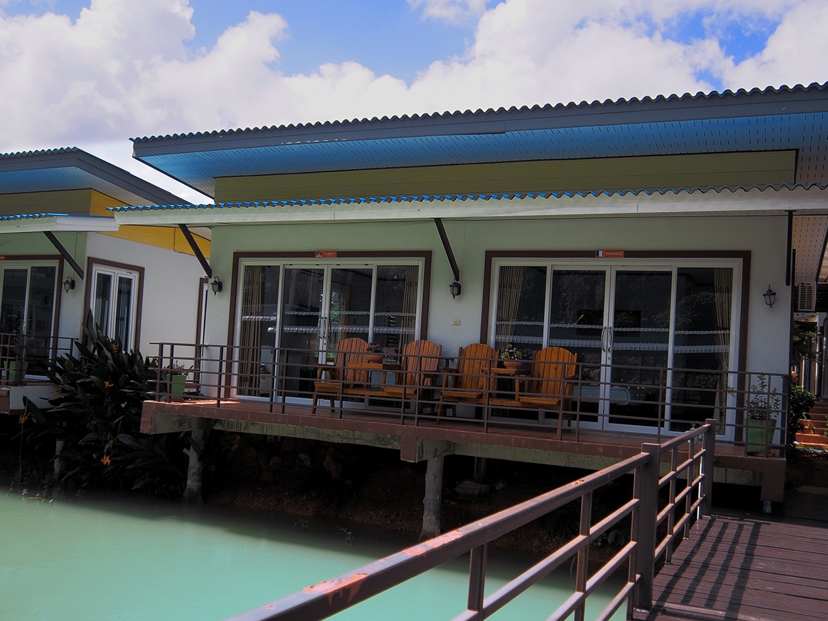 เลค เทอเรซ รีสอร์ต (Lake Terrace Resort)1