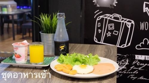 โรงแรมเดอะ เอส (The S Hotel)3