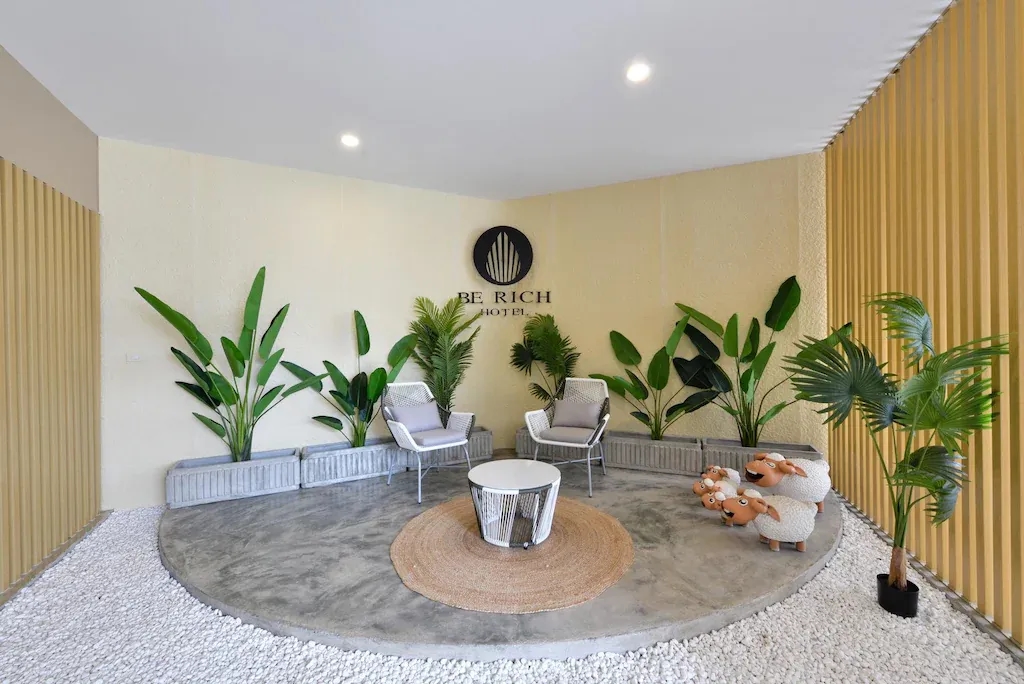 โรงแรมบีริช (Berich Hotel)1