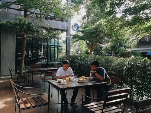 คำมูนลอฟ โฮเทล (Come Moon Loft Hotel)0