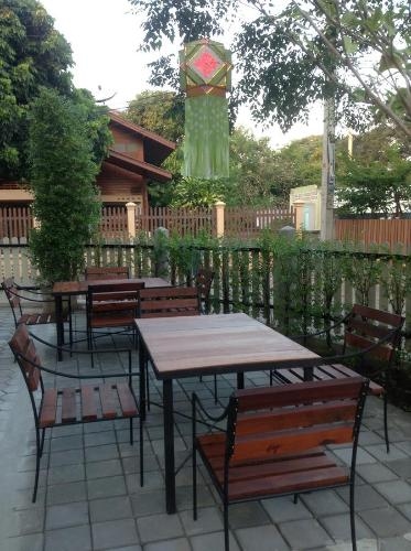คำมูนลอฟ โฮเทล (Come Moon Loft Hotel)3