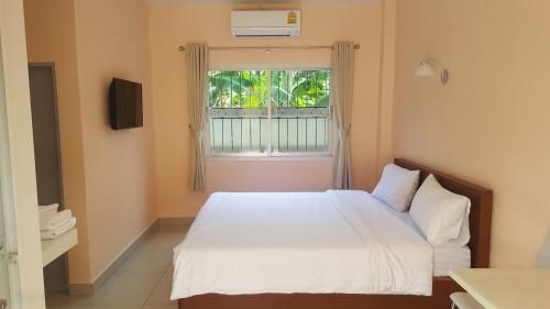 จิรสิน ระนอง อพารืตเมนต์ (Jirasin Ranong Apartment)1