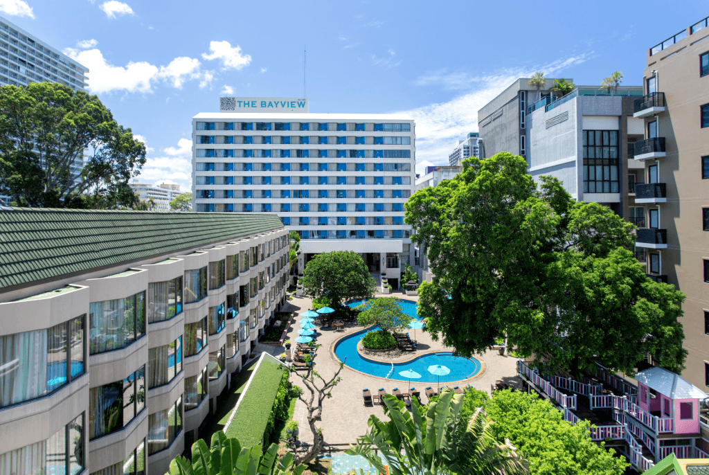 โรงแรม เดอะ เบย์วิว พัทยา (The Bayview Hotel Pattaya)0
