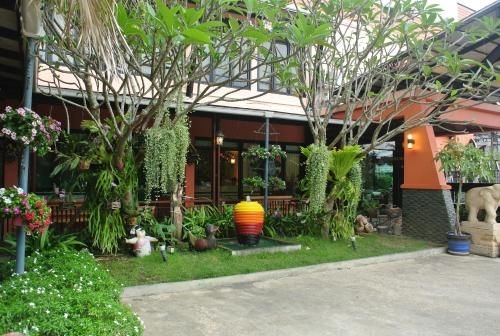 โรงแรมซิตี้ปาร์ค (City Park Hotel)4