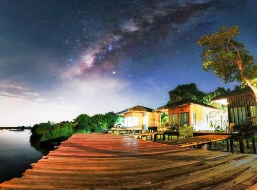 ชานไม้ชายเล (Charn Mai Chai Lay)1