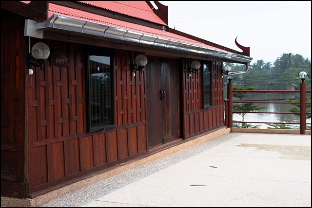 เรือนไทย บางกุ้ง รีสอร์ท (Ruenthai Bangkung Resort)4